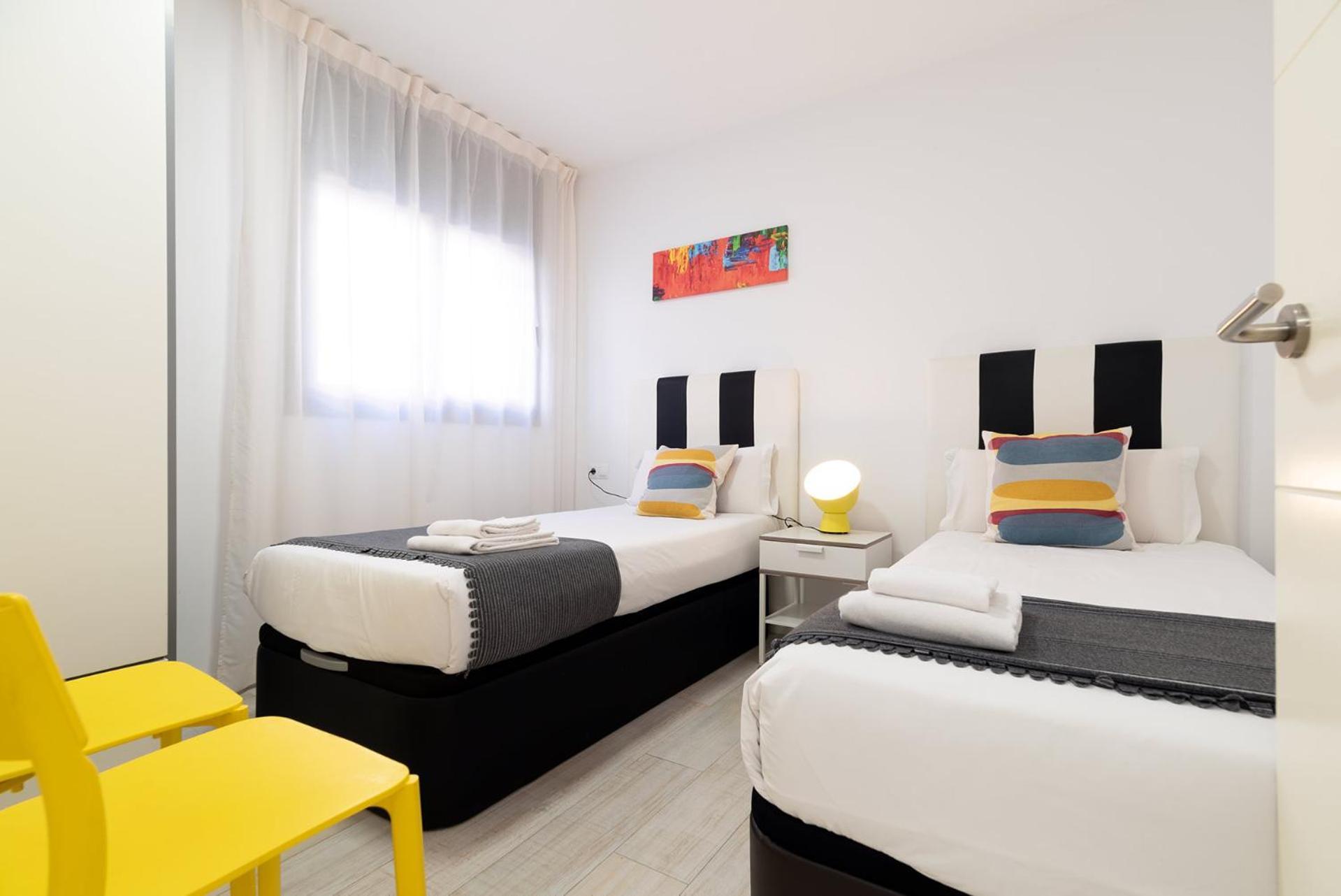 Castell Beach Aparthotel กาสเตย์เดเฟลส์ ภายนอก รูปภาพ