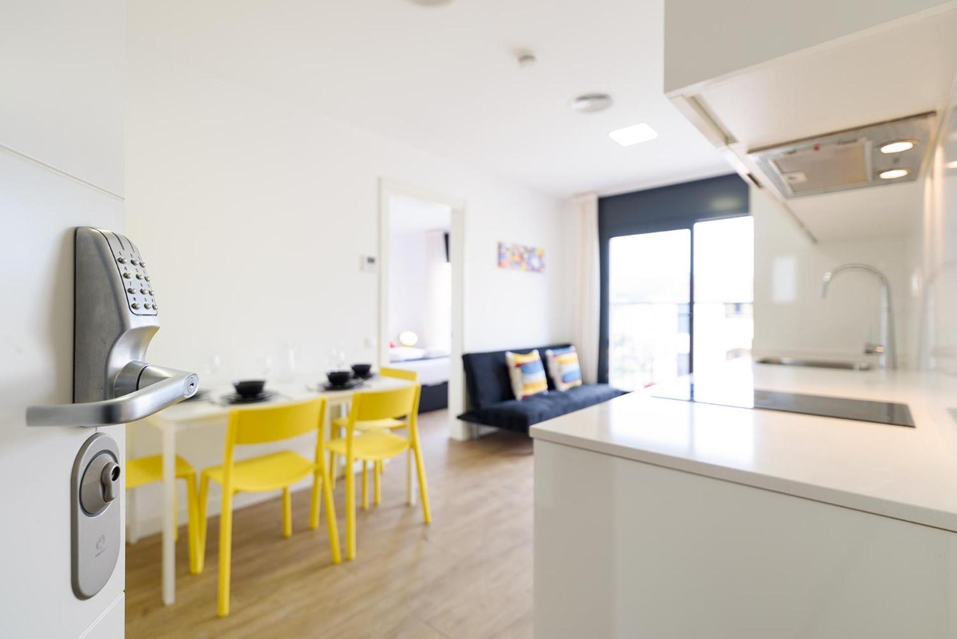 Castell Beach Aparthotel กาสเตย์เดเฟลส์ ห้อง รูปภาพ